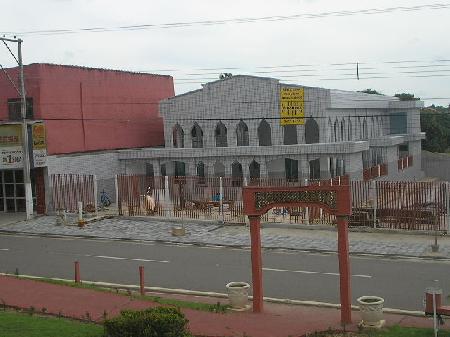 CCB Hinos - A antiga foi derrubada e construida essa maravilha no lugar, ta quase pronta