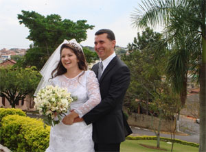 Casamento pela internet ( preciso cautela)